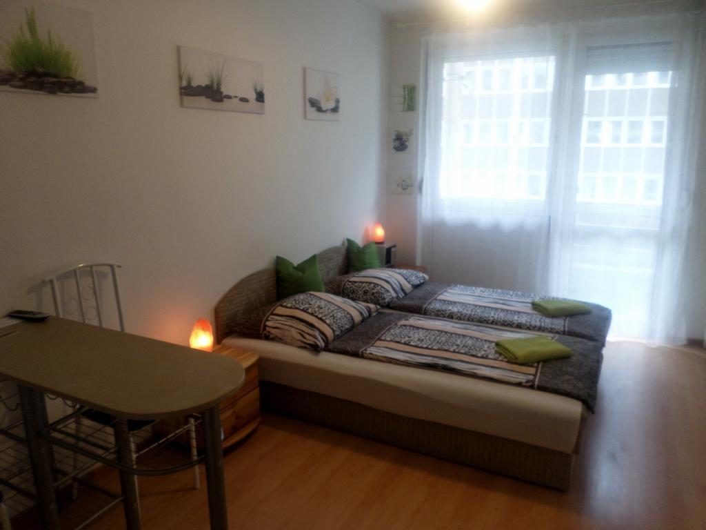 Apartment Leslie
